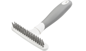 Dog Undercoat Rake Dog undercoat rake with 32 metal pins and a ergonomic handle, to remove loose fur and reduce shedding from the undercoat.