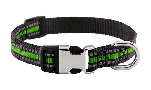 Reflective green dog collar with engraved metal buckle, 27-40 cm in length and 1.5cm wide, with D-rings for leash attachment.