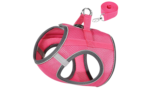 Pink reflective cat harness vest with a matching leash, adjustable and lighweight, 140cm leash, for comfort and visibility.